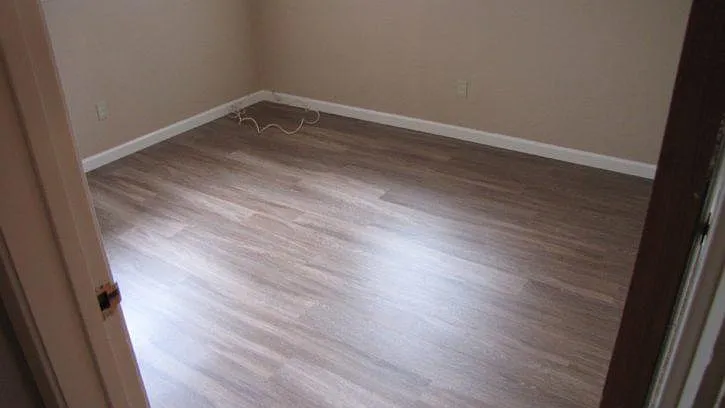 2657 Riverside Blvd #8A — Photo 4
