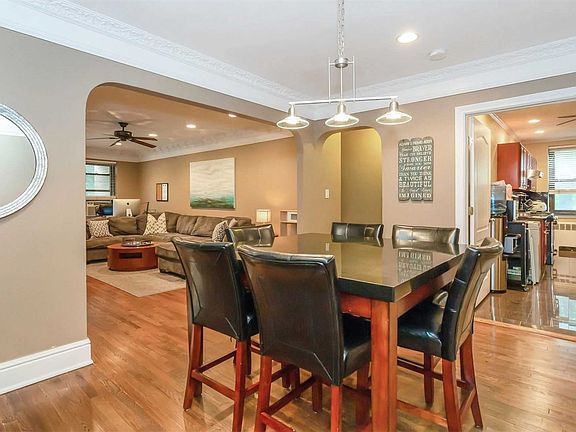 4th image of 58 Grace Ave APT 1B