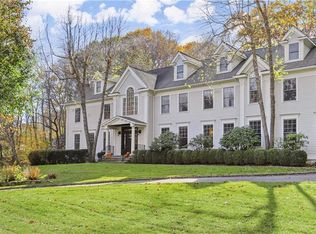 1 Harvest Ln, Weston, CT