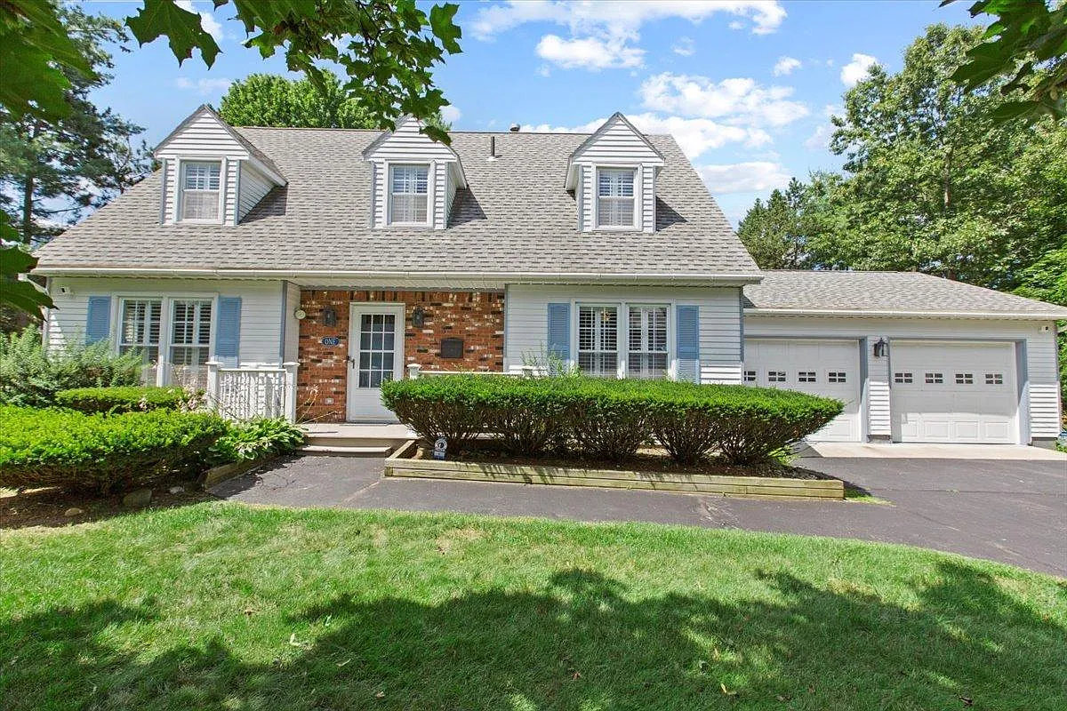 4 bed, 1680 sqft, $3,995 — Photo 1