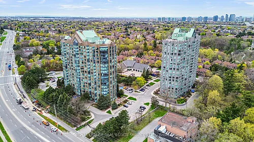 2177 Burnhamthorpe Rd W Photo 1