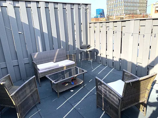 Rented by REAL New York | media 14