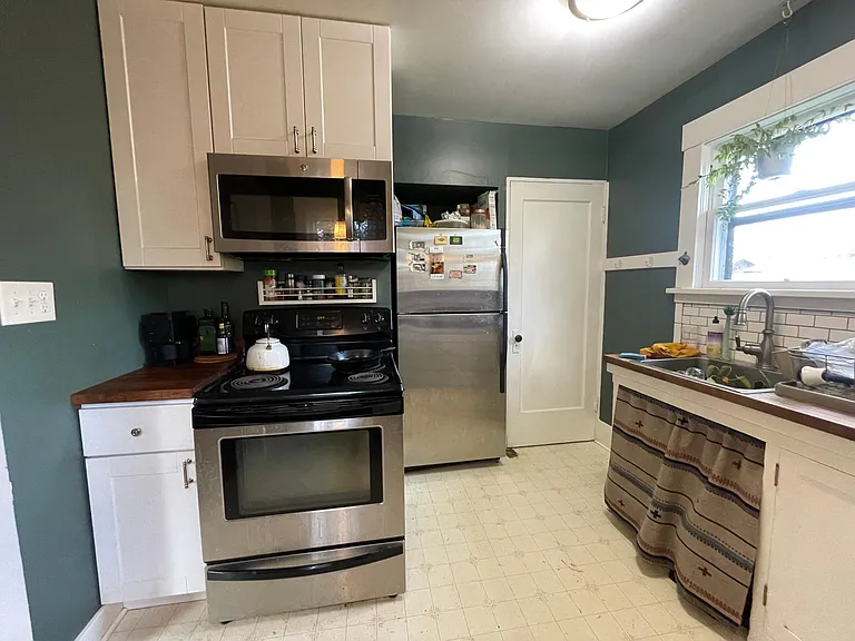 8118 SW 36th Ave — Photo 7