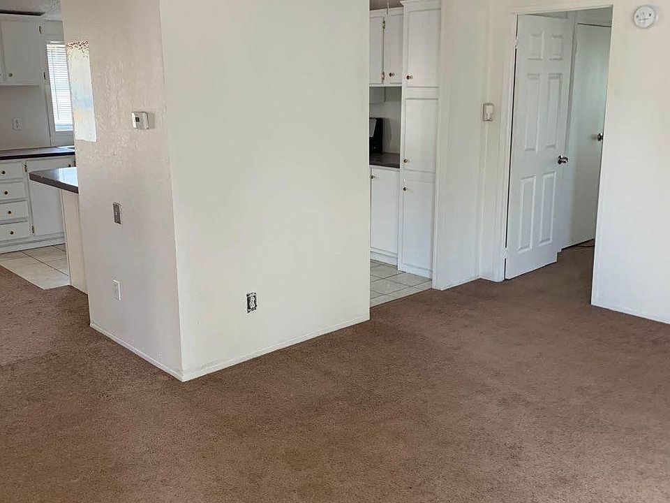 1st image of 2671 W Yale Ave