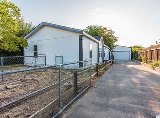 315 S 26th Ave, Pasco, WA 99301