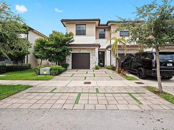 3rd image of 15800 NW 91st Ct