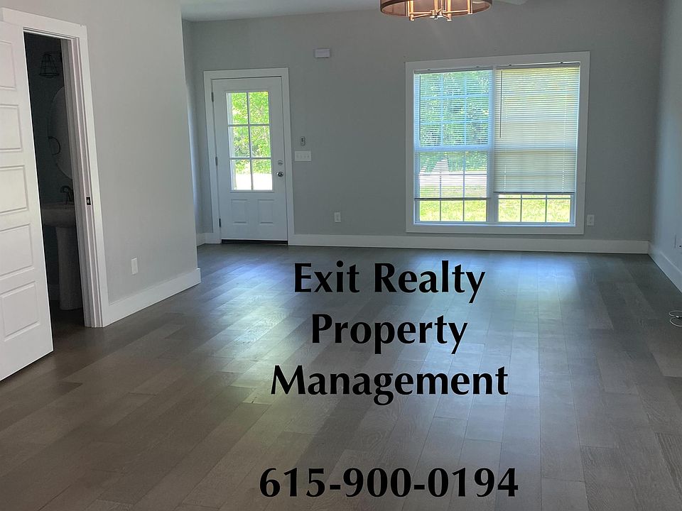 2nd image of 256 Caroline Dr #1