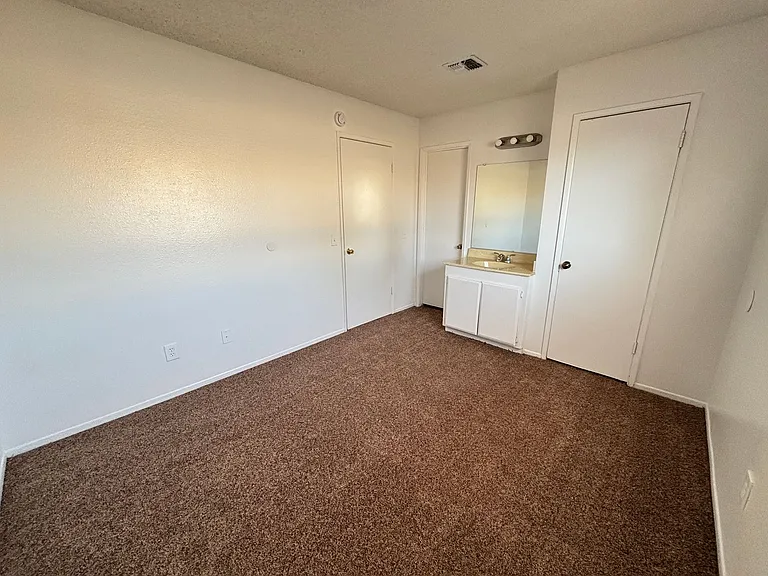 38729 11th St E #3 — Photo 30