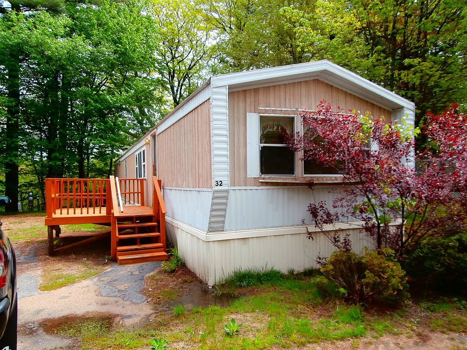 32 Periwinkle Dr