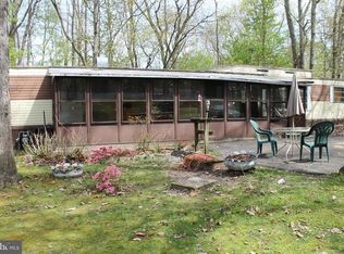 585 Oak Tree Ln, Jackson, NJ 08527