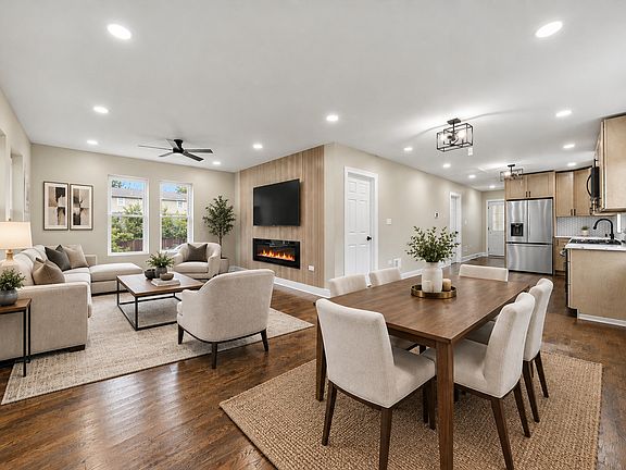 4th image of 8817 S Parnell Ave