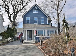 3 S Magnolia St, Pearl River, NY 10965