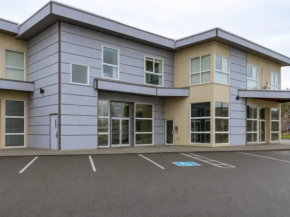1847 Dufferin Cres #205, Nanaimo, BC V9S 0B1