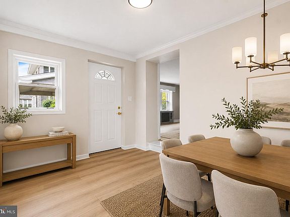 5th image of 7103 Penarth Ave