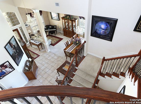 3rd image of 25702 Evanston Ct