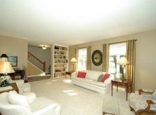 5004 Braewild Rd, Rockford, IL 61107