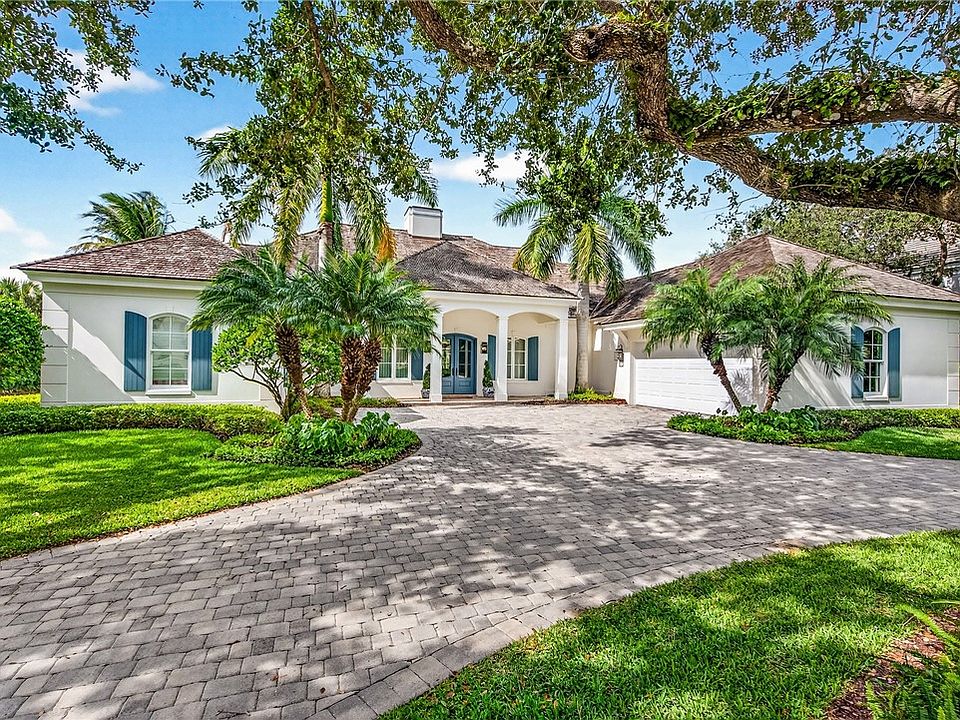 1st image of 551 Sea Oak Dr