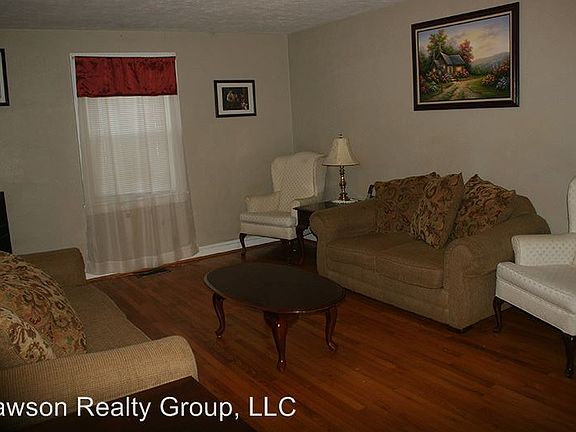 2nd image of 1614 Millbrook St
