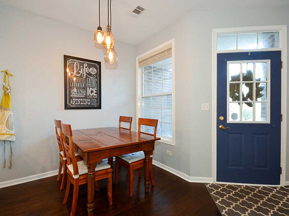 3rd image of 2055 S Lincoln Ave