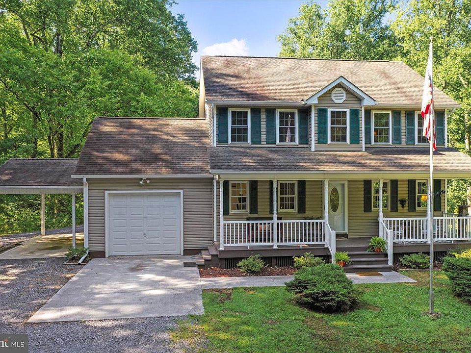 1st image of 584 Red Hille Way