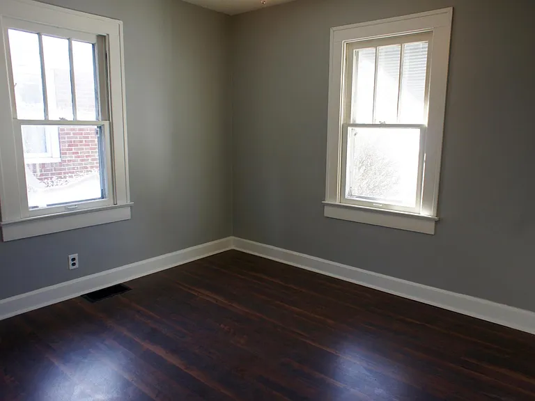 1226 N Emerson Ave — Photo 9