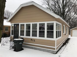 832 Stevens St, Muskegon, MI 49442
