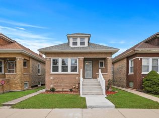 5424 S Francisco Ave, Chicago, IL 60632