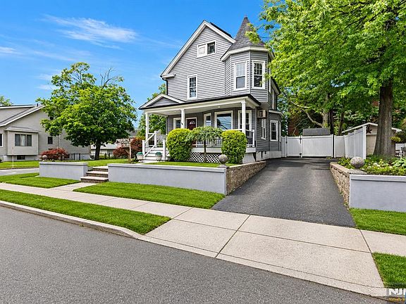 2nd image of 158 Elberon Avenue