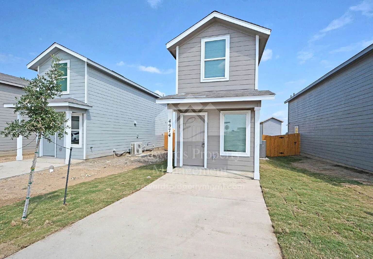 2 bed, 2.0 bath, 850 sqft, $1,195 — Photo 1