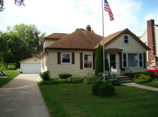 709 Oneida St, Beaver Dam, WI 53916