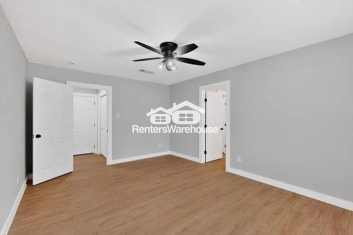 733 Ridgewood Cir — Photo 25