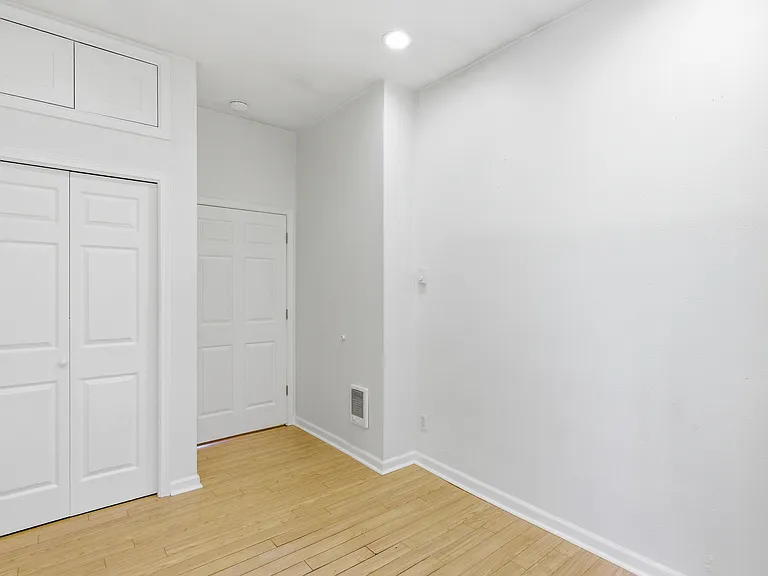 4303 SW Myrtle St — Photo 12