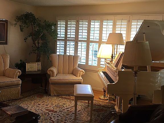 5th image of 3040 American River Dr
