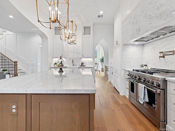 5th image of 6431 White Oleander Cir E