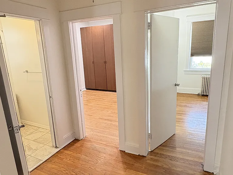 35 Lewis Pl #1 — Photo 8
