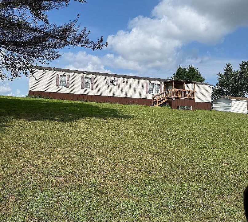 1st image of 207 S Mary Ann Dr