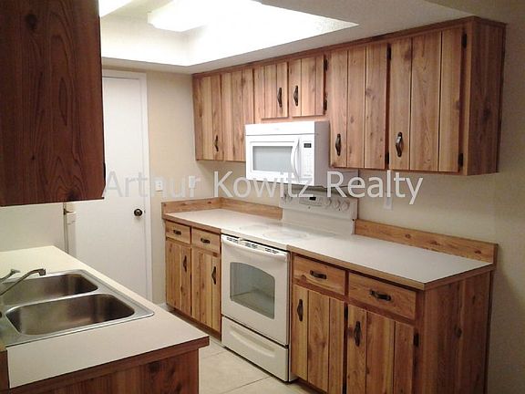 5th image of 104 Tomoka Meadows Blvd