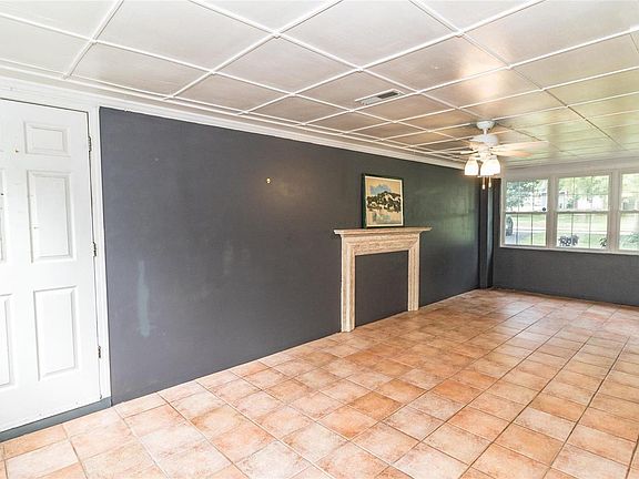 5th image of 108 Thoroughman Ave
