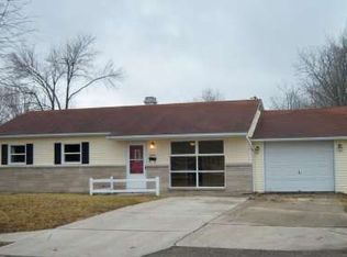 2825 S Apache Pass, Muncie, IN 47302
