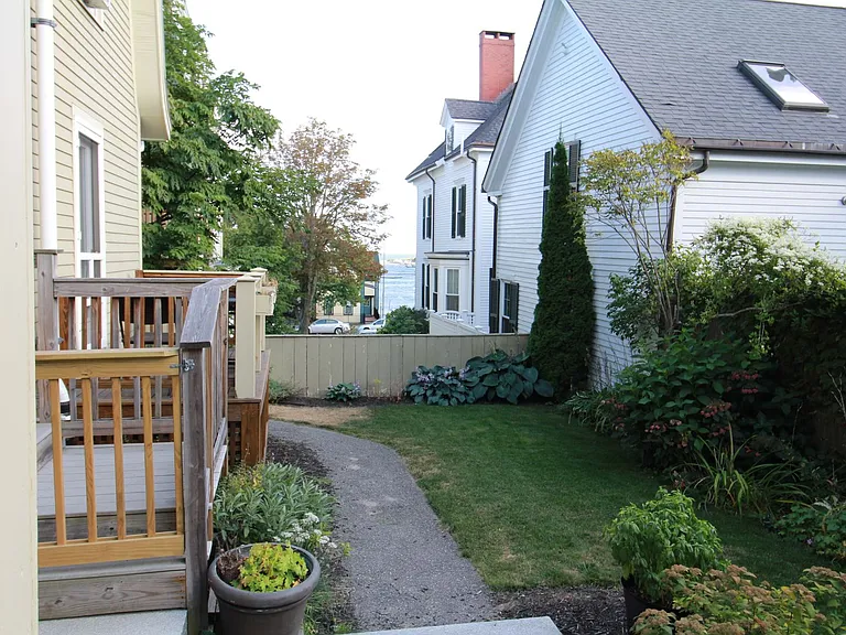 12 Obrion St #3 — Photo 9