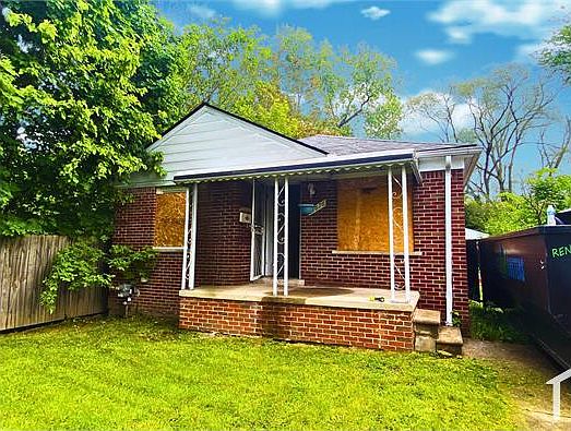 2nd image of 17876 Teppert St