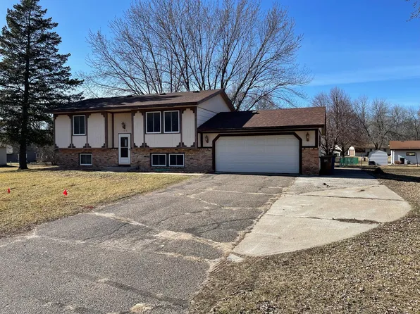 7216 112th Cir N, Champlin, MN 55316