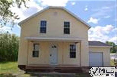 1st image of 224 Birch St