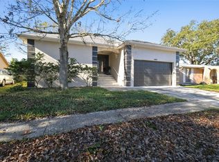 5840 Mariposa Dr, Holiday, FL 34690