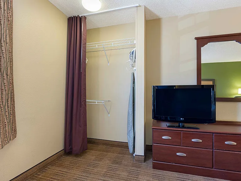 Studio Suite - 1 King Bed