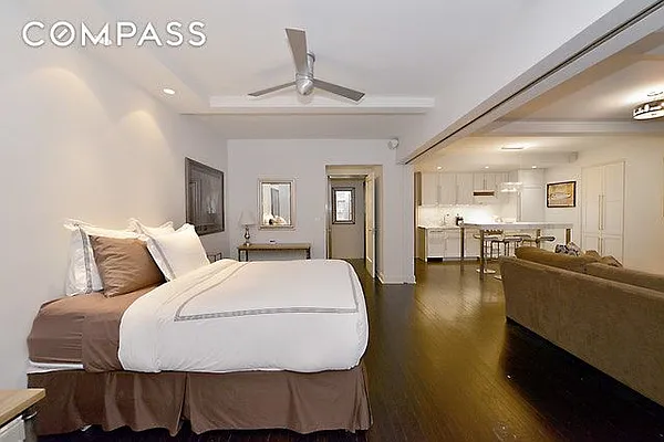 Rented by Compass | media 24