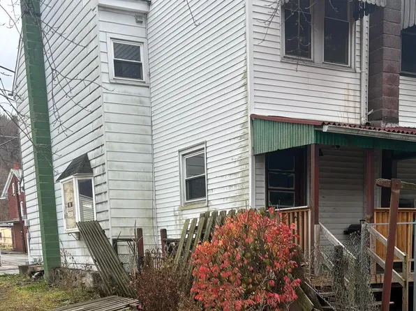 454 S Pearl St, Shamokin, PA 17872