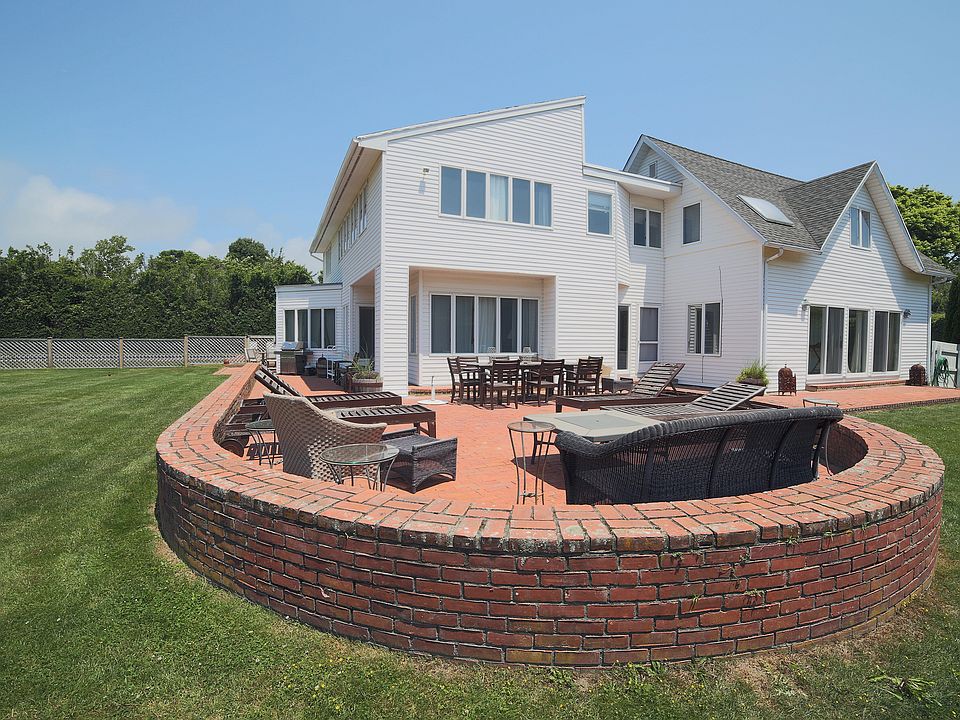 43 Gin Ln, Southampton, NY 11968 Zillow