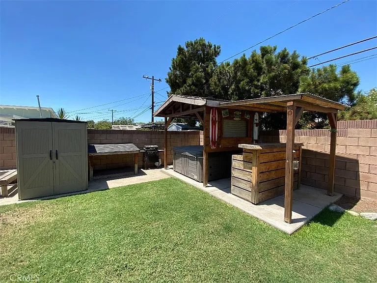 2041 Starhaven St — Photo 22