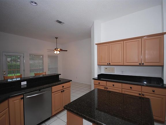 4th image of 1113 Tiger Trace Blvd
